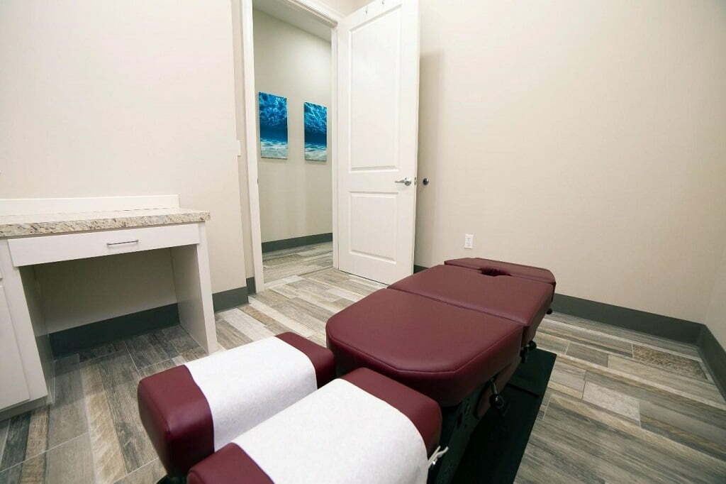 Chiropractor massage room